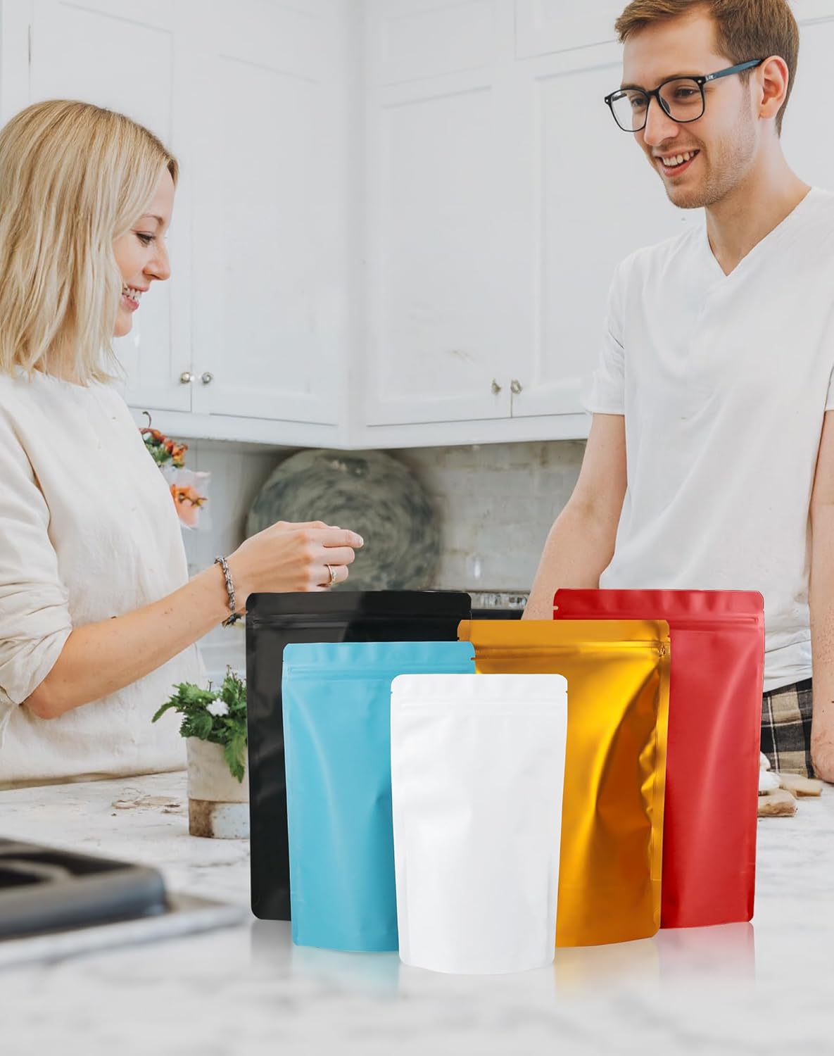 100 Pack Resealable Stand Up Bags,7.9" x 11.8" Smell Proof Pouch Sealable Foil Pouch Bags for Packaging (Gold)