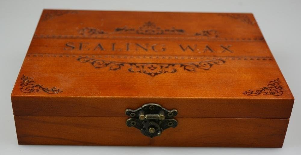 Retro Customize Personalized Custom Monogram Letter Logo Design Sealing Wax Seal Stamp Wedding Invitation Christmas Card Wax Seal Stamp Rosewood Handle Candle Melting Spoon Wood Gift Box Set