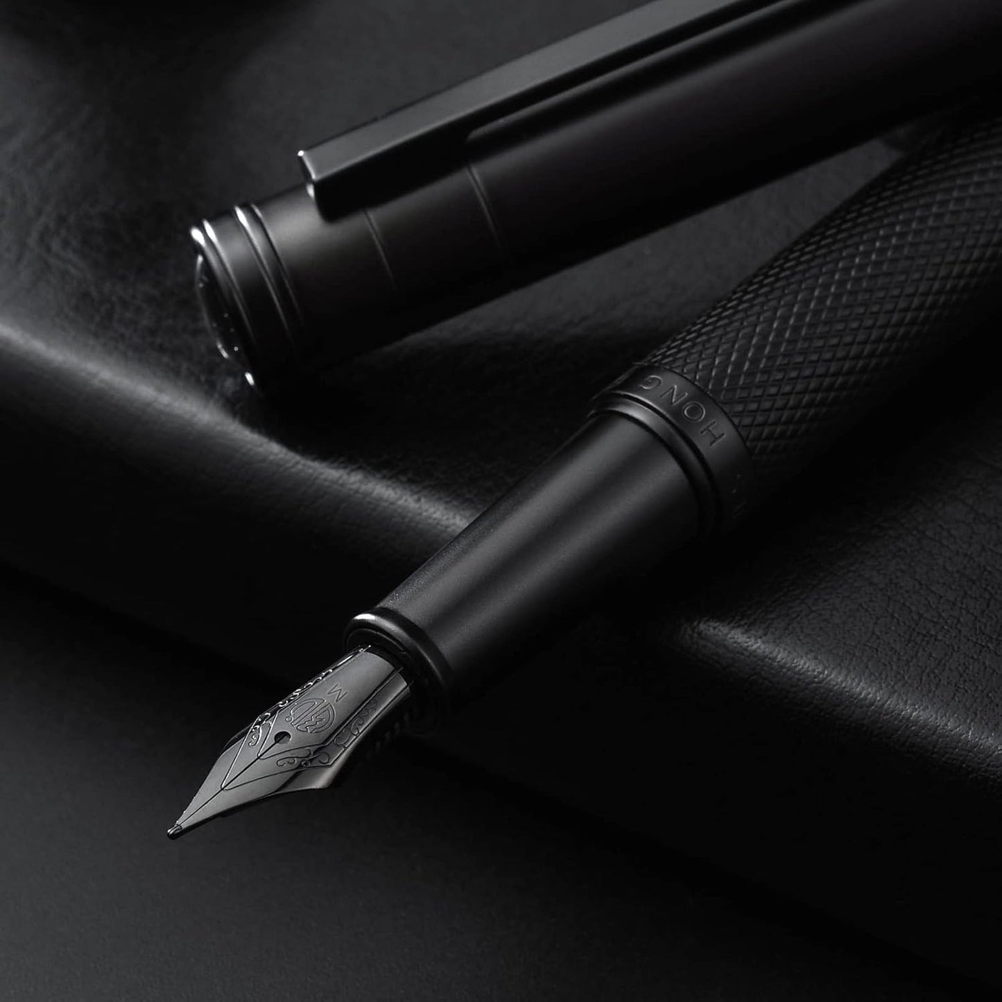 Hongdian Black Forest Fountain Pen Medium Nib Classic Design with Converter and Metal Pen Case Set