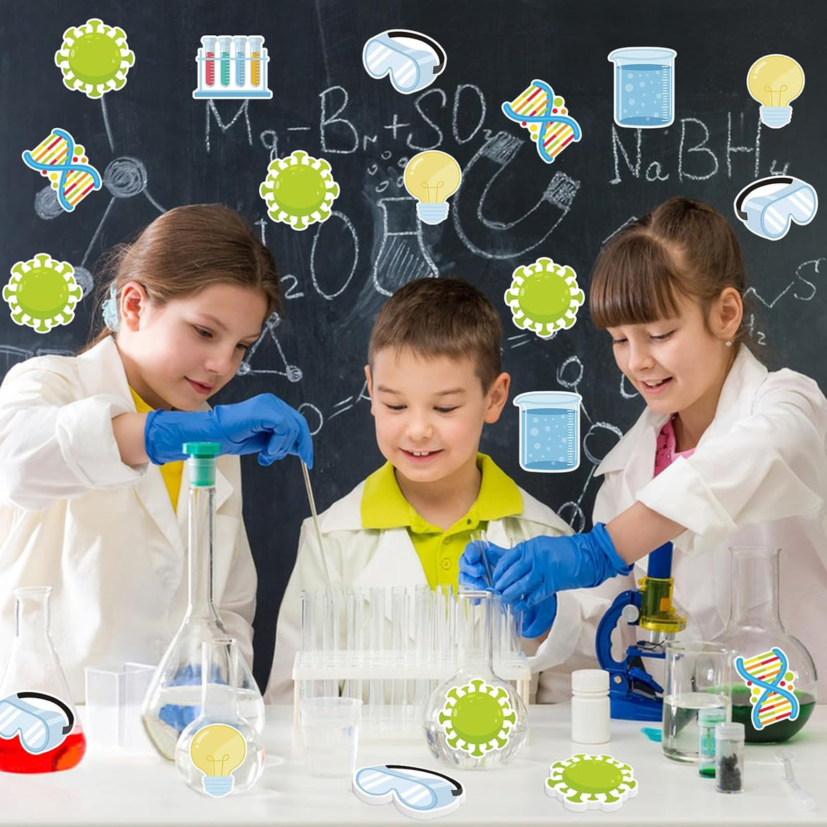 600 Pieces Science Sticky Notes, Self Stick Science Lab Notepads Funny Test Tube Light Bulb Microscopes Science Memo Pad for Teachers Students Science Week Party Favor School Supplies