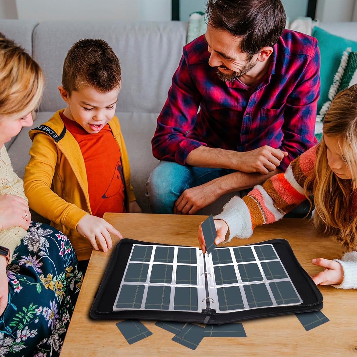 Card Binder 900 Pockets, Card Holder Binder Trading Card Binder 9 Pocket Card Collector Album with 50 Removable Card Sleeves for Trading Cards, Baseball Cards Standard Size Cards Organized